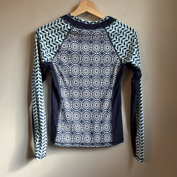 Helen Jon Crew Neck Surf Shirt SZ S - Picture 3 of 3